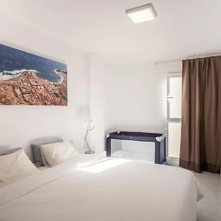 Modern 1 Bed Apartment, Minutes From The 公寓