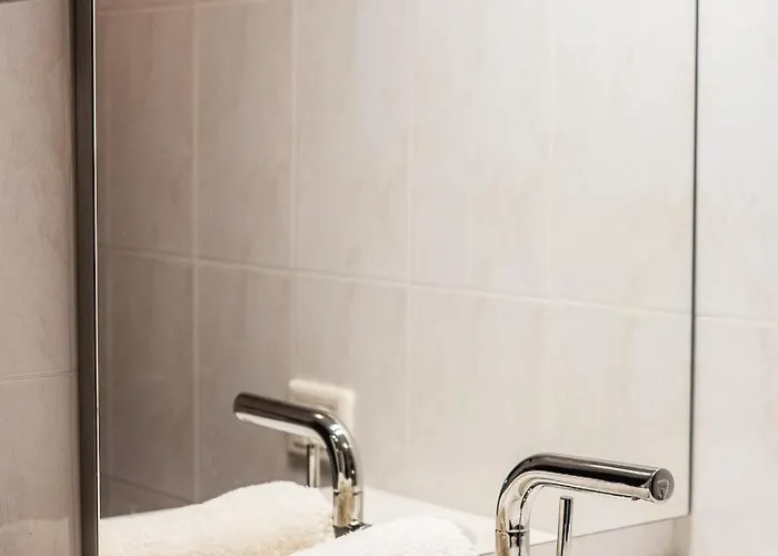 Modern 1 Bed Apartment, Minutes From The * El Médano