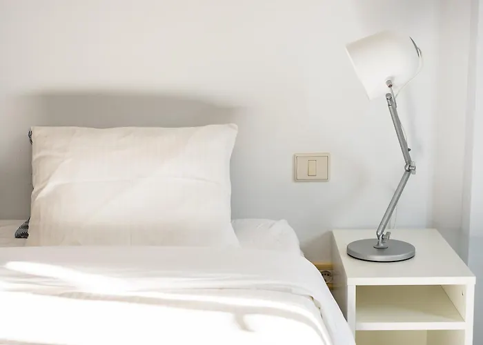 Modern 1 Bed Apartment, Minutes From The El Médano