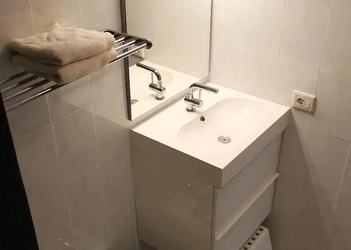 公寓 Modern 1 Bed Apartment, Minutes From The